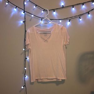 American Eagle T shirt